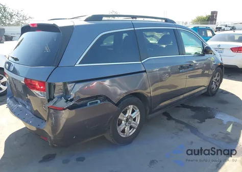 2015 Honda Odyssey Lx z USA, uszkodzony, nr VIN 5FNRL5H28FB078408